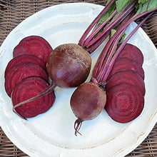 Falcon Beet Beta Vulgaris Seeds for productive rows in the Vegetable Patch & Flower Bed