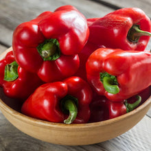 Sweet Red Bell Pepper Seeds (Capsicum annuum) for a reliable harvest in the Vegetable Patch