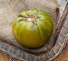 Tomato Seeds (Solanum lycopersicum) for a fresh homegrown crop from the Ananas Noire in Backyard Kitchen Garden